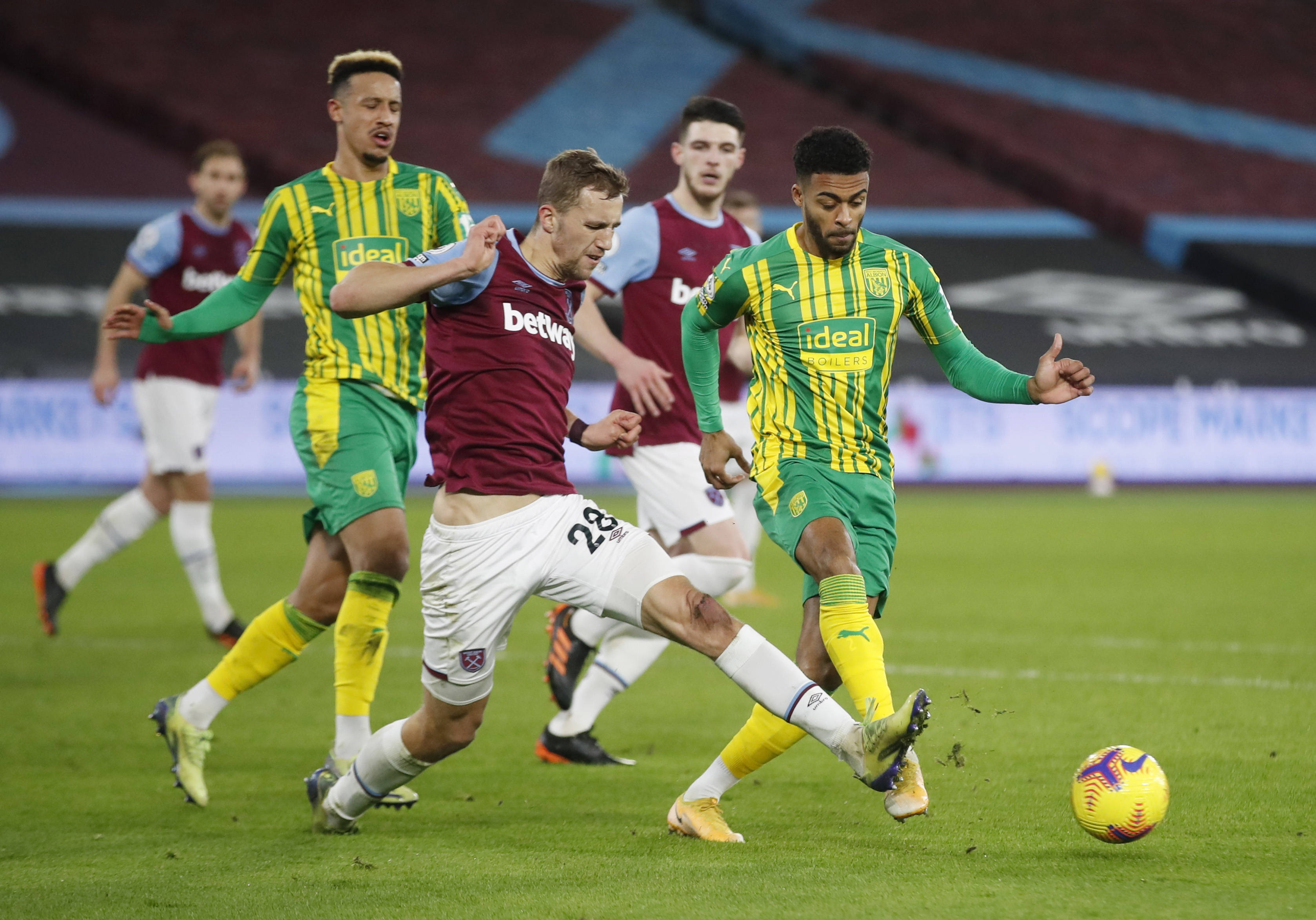 坚定地表现 坚定地表现